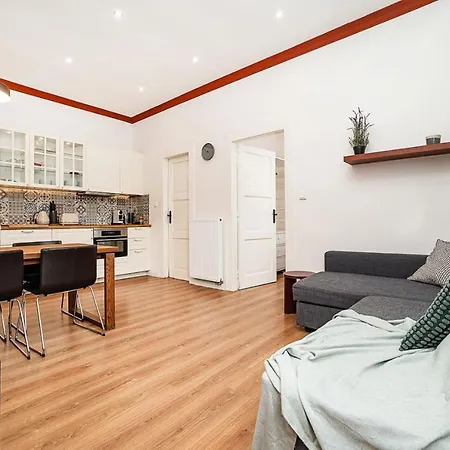 Charming, Modern, 1-bed Flat By Museum Of * Prag